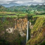 Keindahan Air Terjun Sipiso Piso