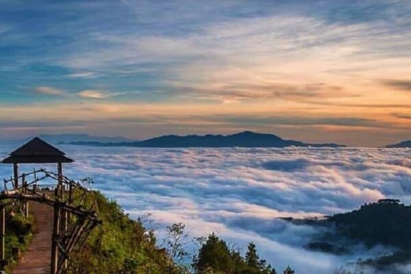 Negeri di Atas Awan Toraja, Panorama Alam dari Ketinggian 1.300 Mdpl