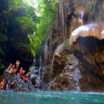 Cukang Taneuh: Wisata ‘Green Canyon’ di Jawa Barat yang Wajib Kamu Kunjungi di Liburan Ini