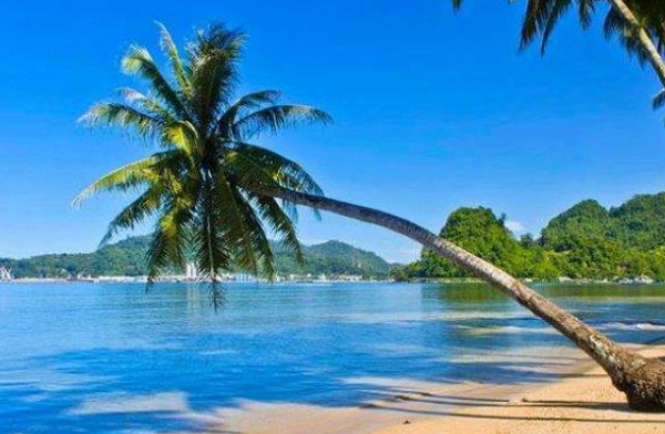 Pantai Nirwana Destinasi Wisata Yang Memikat Di Padang