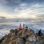 Keindahan Di Atas Awan Gunung Arjuno Jawa Timur