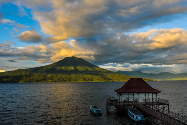 Menjelajahi Danau Ranau, Permata Alam di Sumatera Selatan