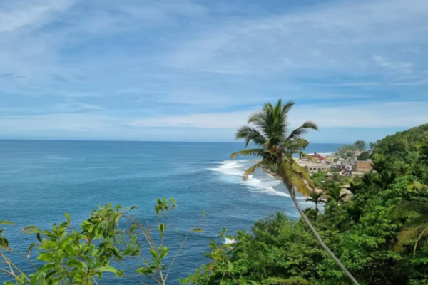 Keindahan Tapaktuan di Aceh Selatan