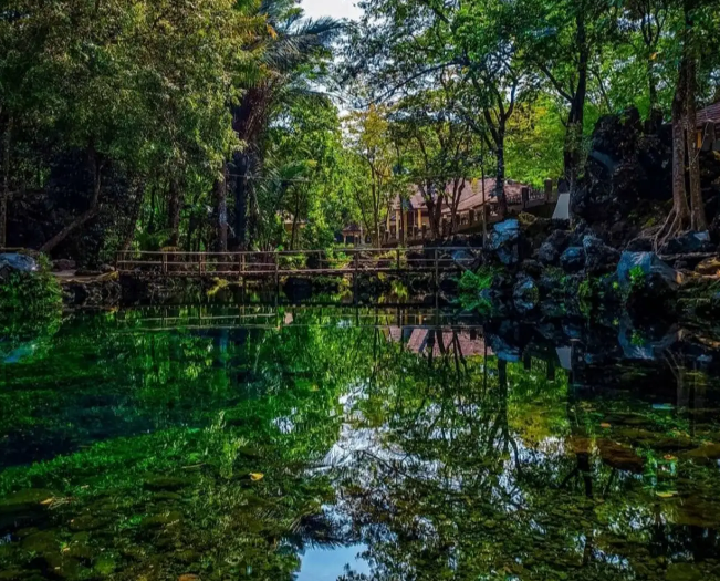 Telaga Nilam, Keindahan Wisata Air di Kaki Gunung Ciremai