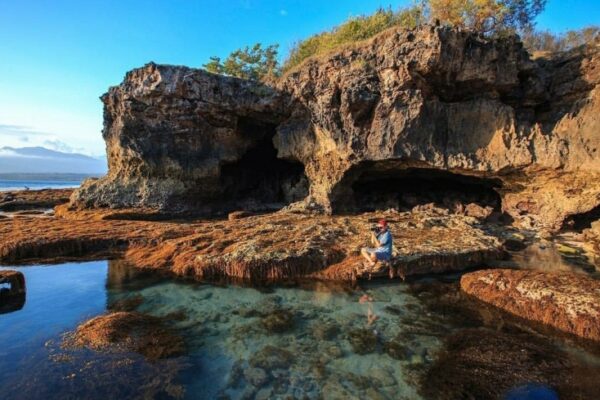 Keindahan Pantai Liang Mbala di Manggarai Timur