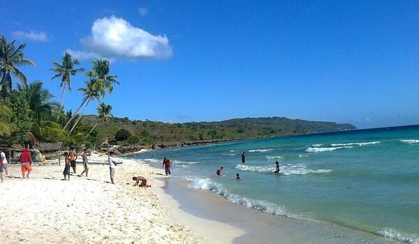 Keindahan Pantai Pandan Surga Alam Di Sibolga