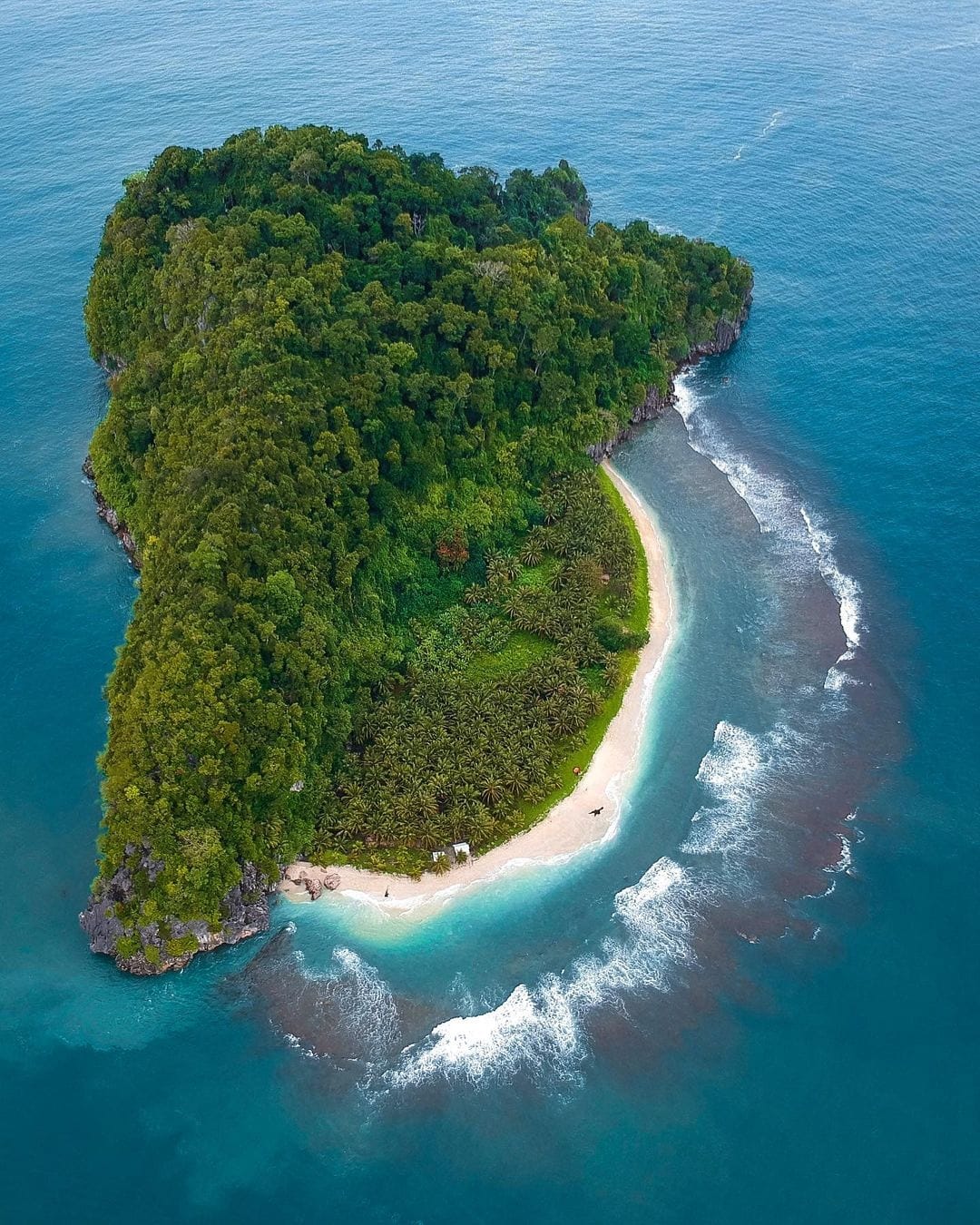 Pesona Pulau Kluang: Surga Tersembunyi di Tengah Samudra Aceh