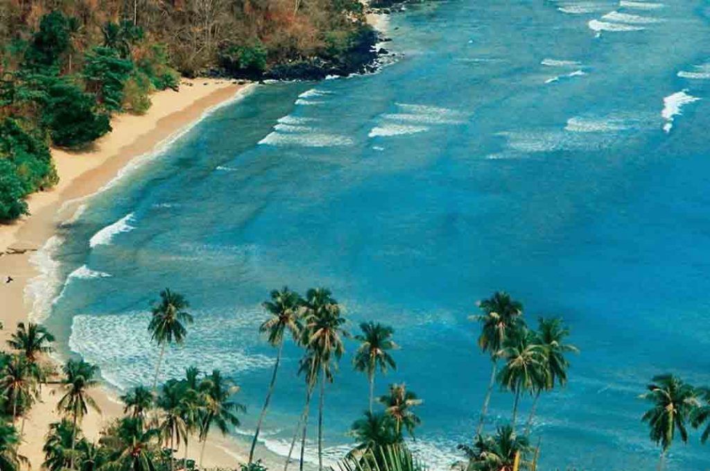 Pantai Dunu Tempat Yang Menawan Di Gorontalo