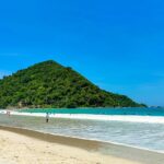 Pantai Selong Belanak, Pantai dengan Jenis Dua Ombak