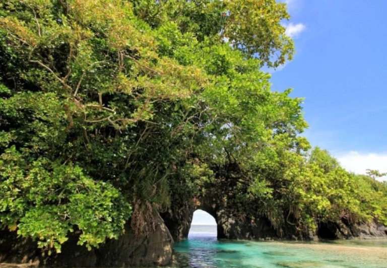 Pulau Enggano Wisata Bahari Unggulan Bengkulu Utara