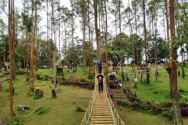 Puncak Tangke Tabu Berastagi: Tempat Wisata Alam yang Indah dan Nyaman