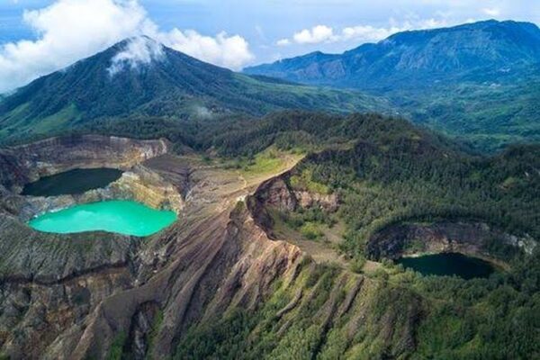 Mengenal Pulau Flores, Permata di Timur Indonesia