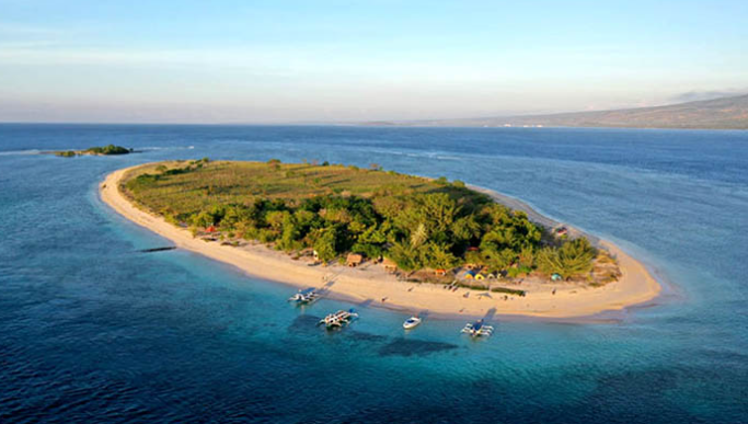 Pesona Gili Kondo Lombok yang Menawan