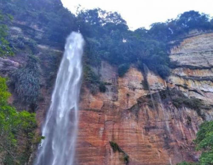 Surga Air Terjun di Sumatera Barat yang Instagrammable