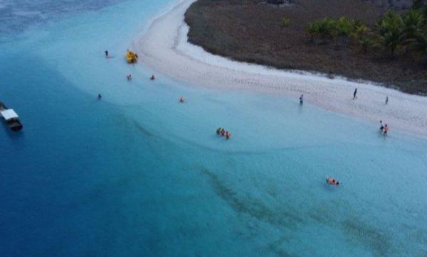 Menakjubkan! Pantai Boluwai Loro, Surga Tersembunyi yang Wajib Dikunjungi