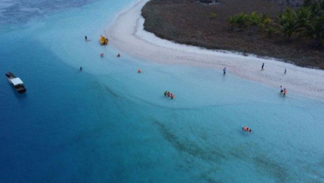 Menakjubkan! Pantai Boluwai Loro, Surga Tersembunyi yang Wajib Dikunjungi