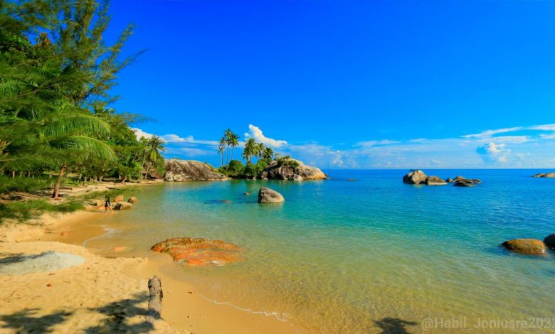 Pantai Teluk Karang, Wisata Alam Hidden Gem di Bangka